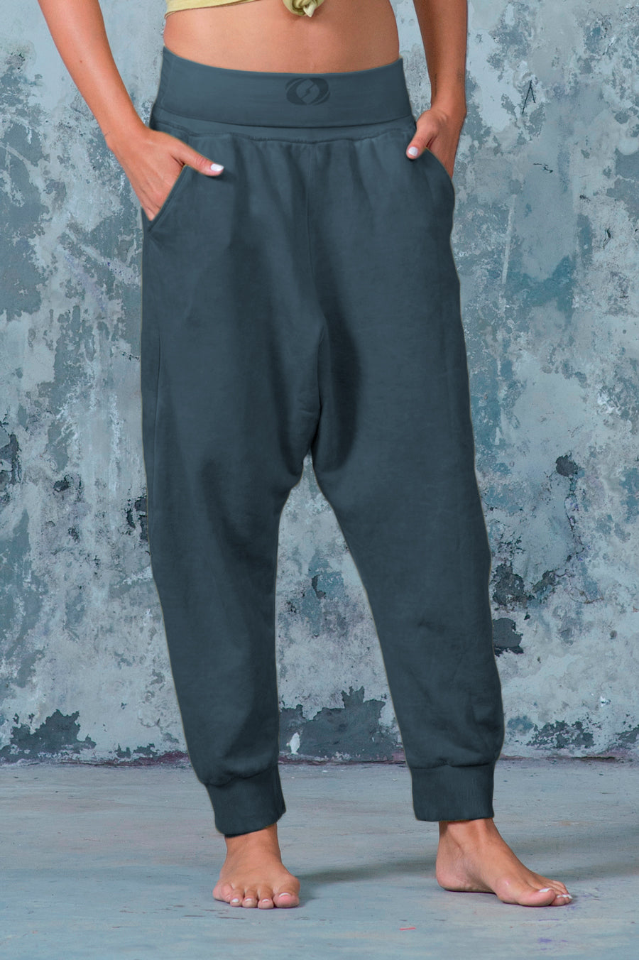 Relaxed Leg Pants