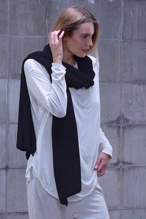 Knitted scarf