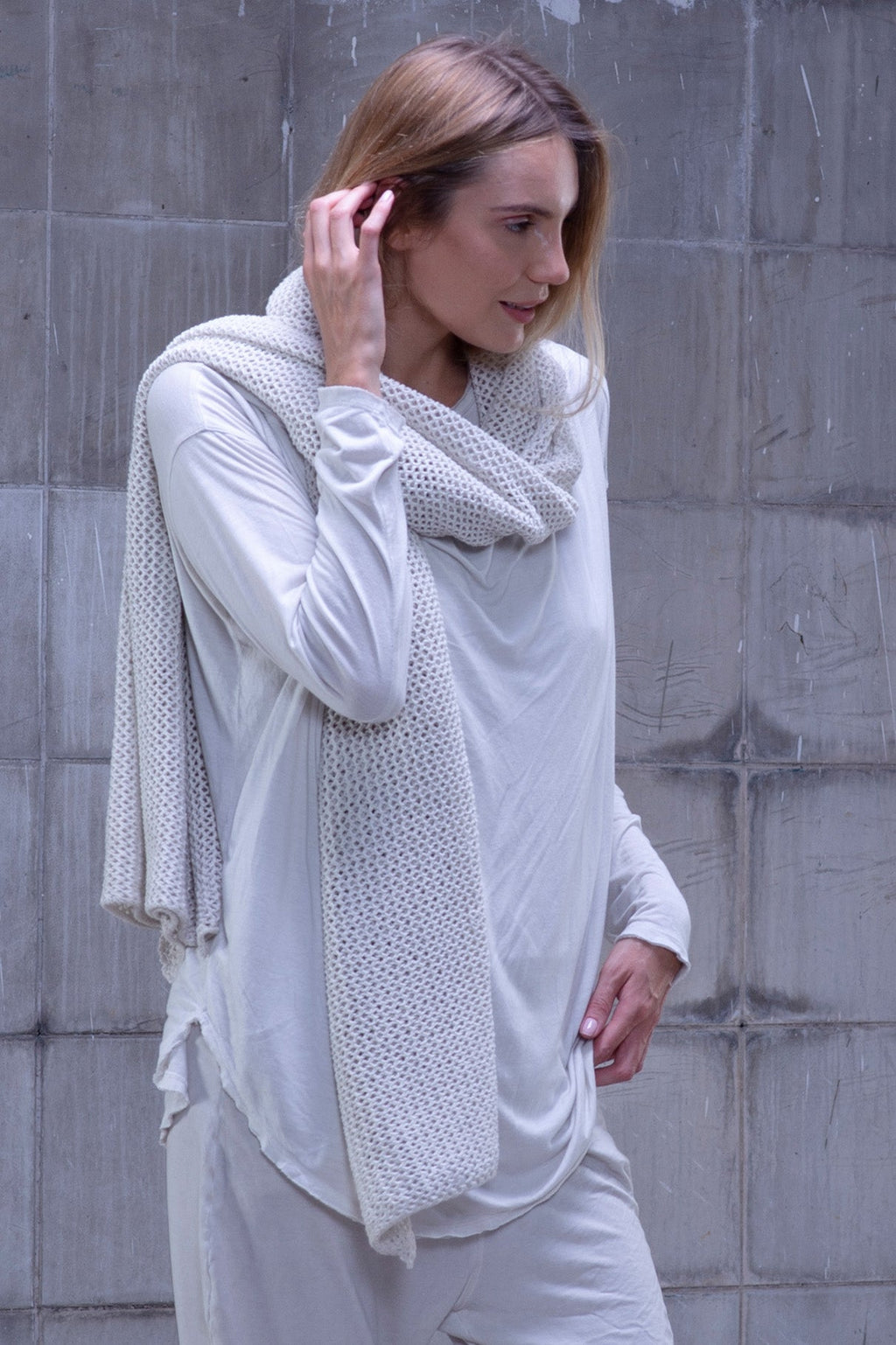 Knitted scarf