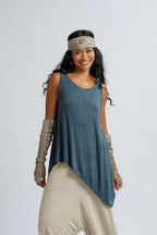 Asymmetric Draped Tank