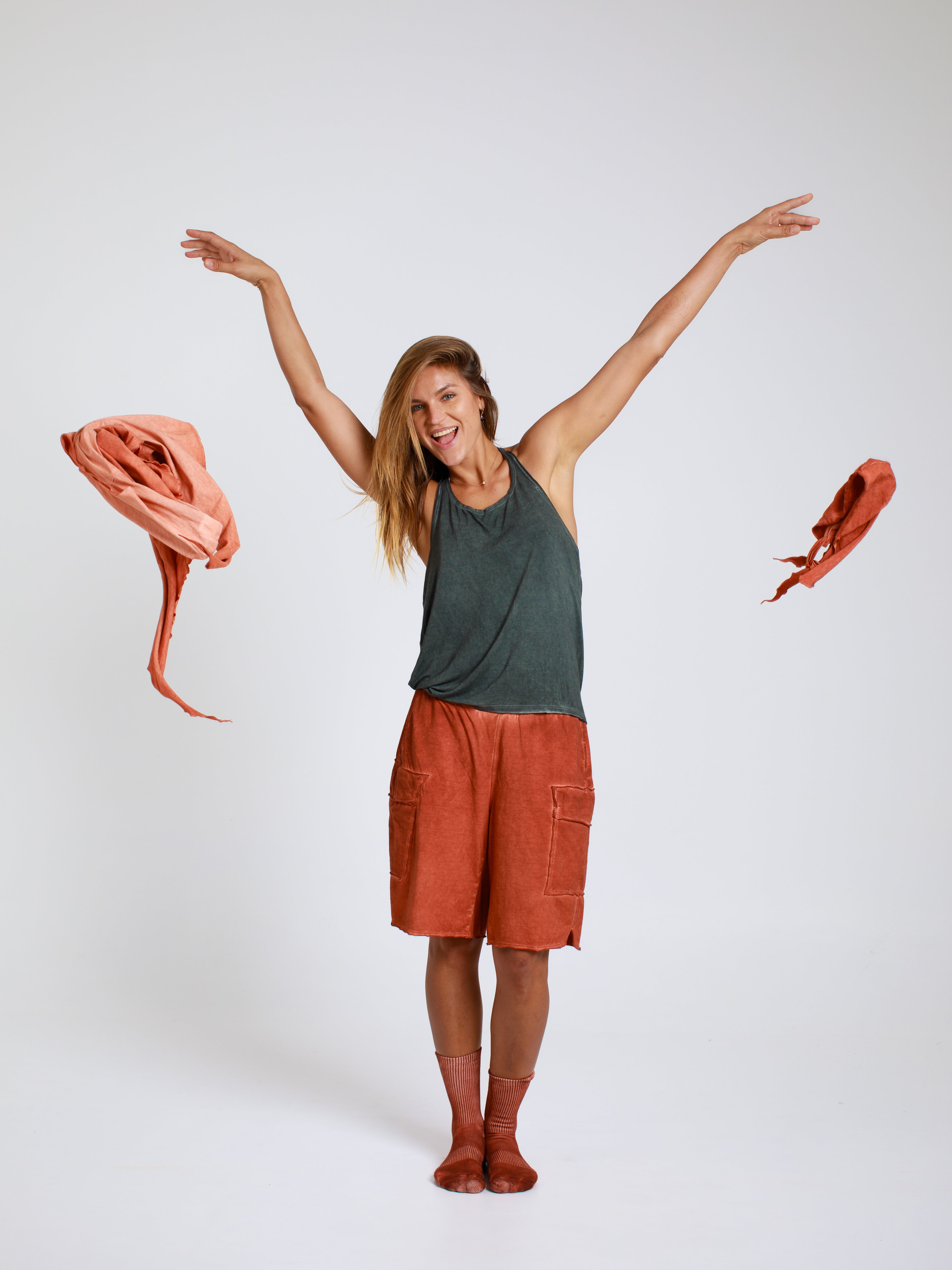 新作サルセーション　Back Pleat Tank Top Back-Pleat Tank Top – Salsation Limited