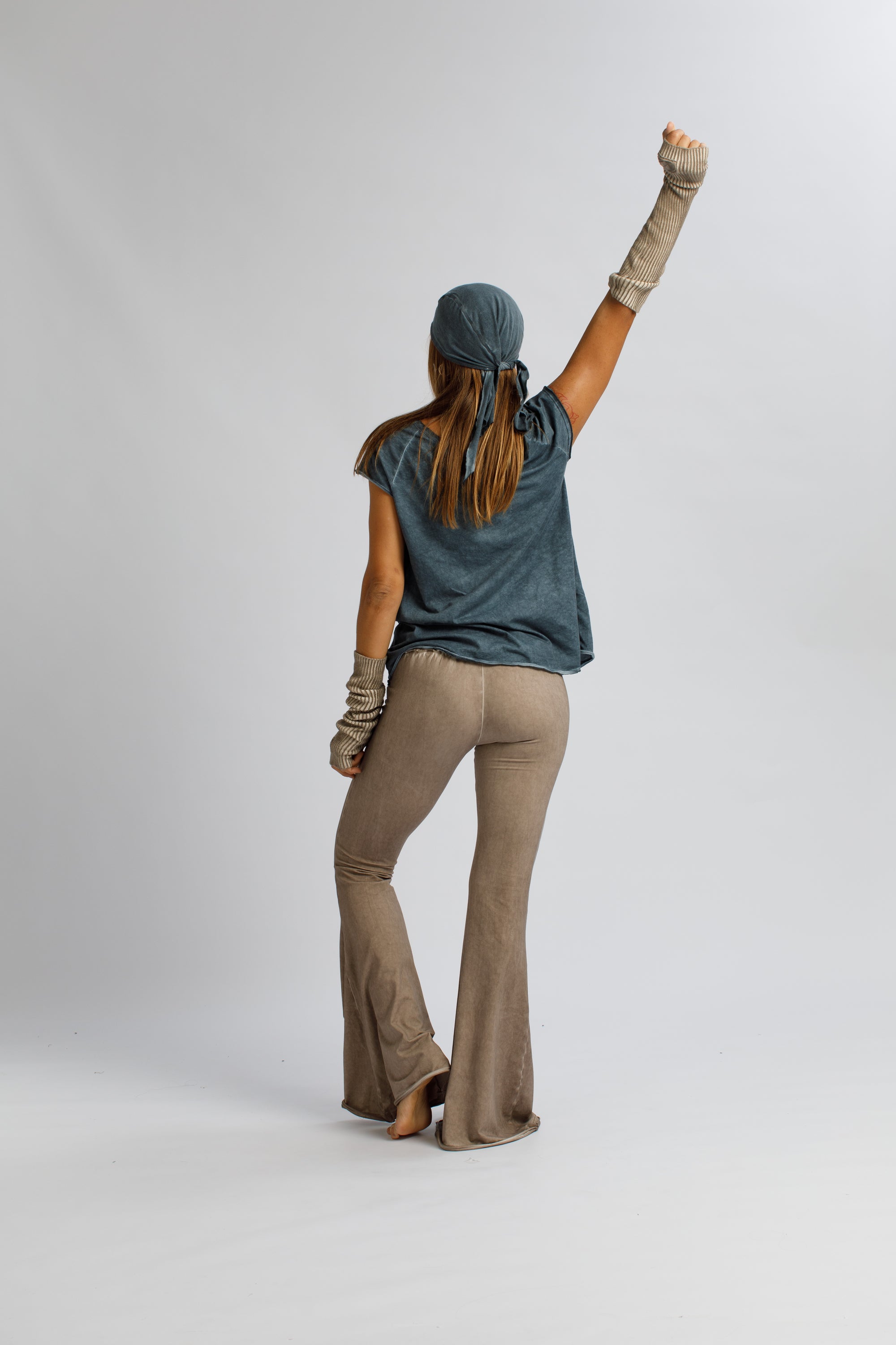 Raw Edge Neckline Raglan Tee