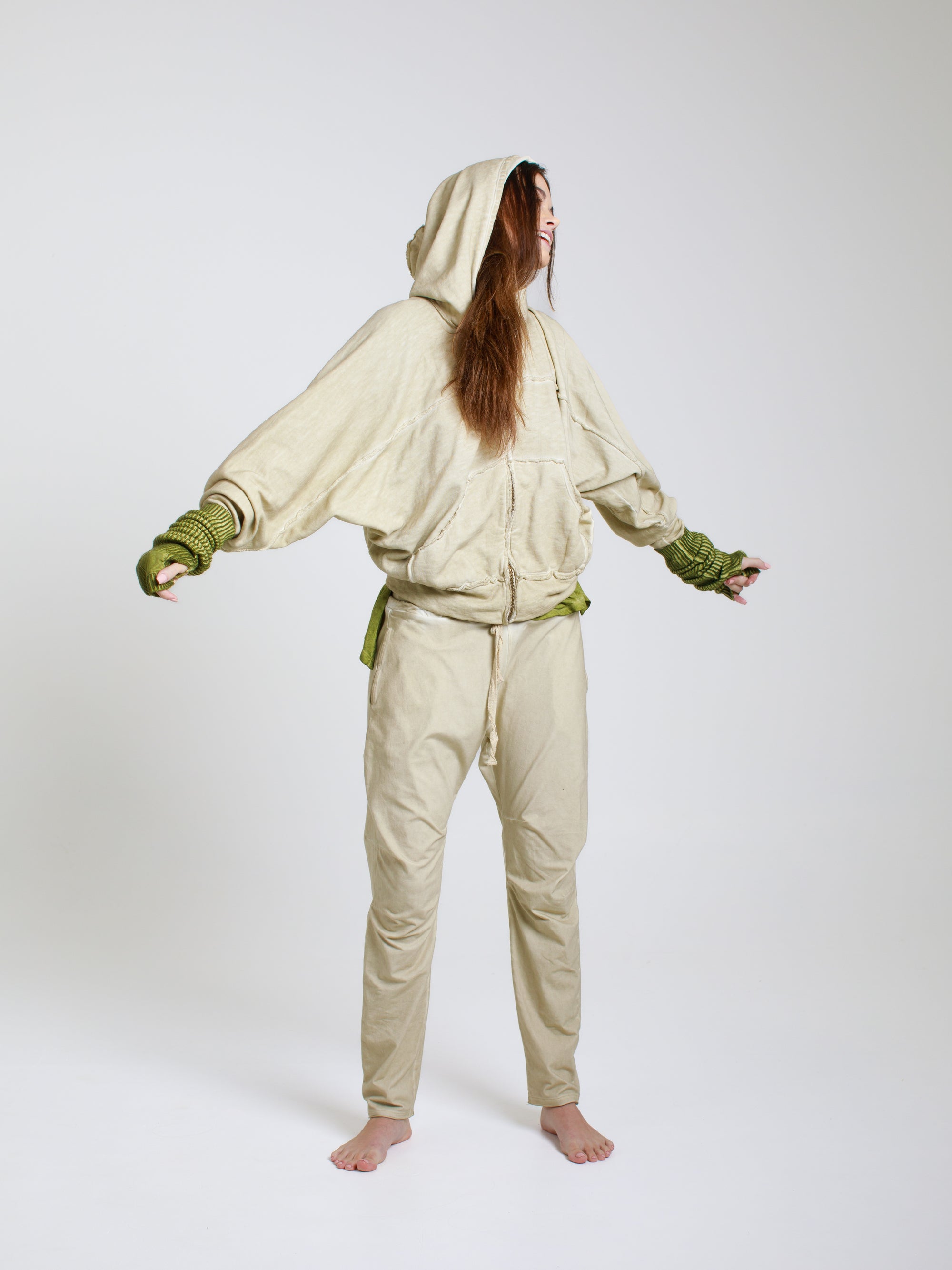 Bat sleeves jacket