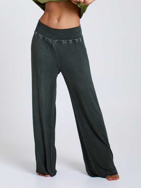 Wide pants
