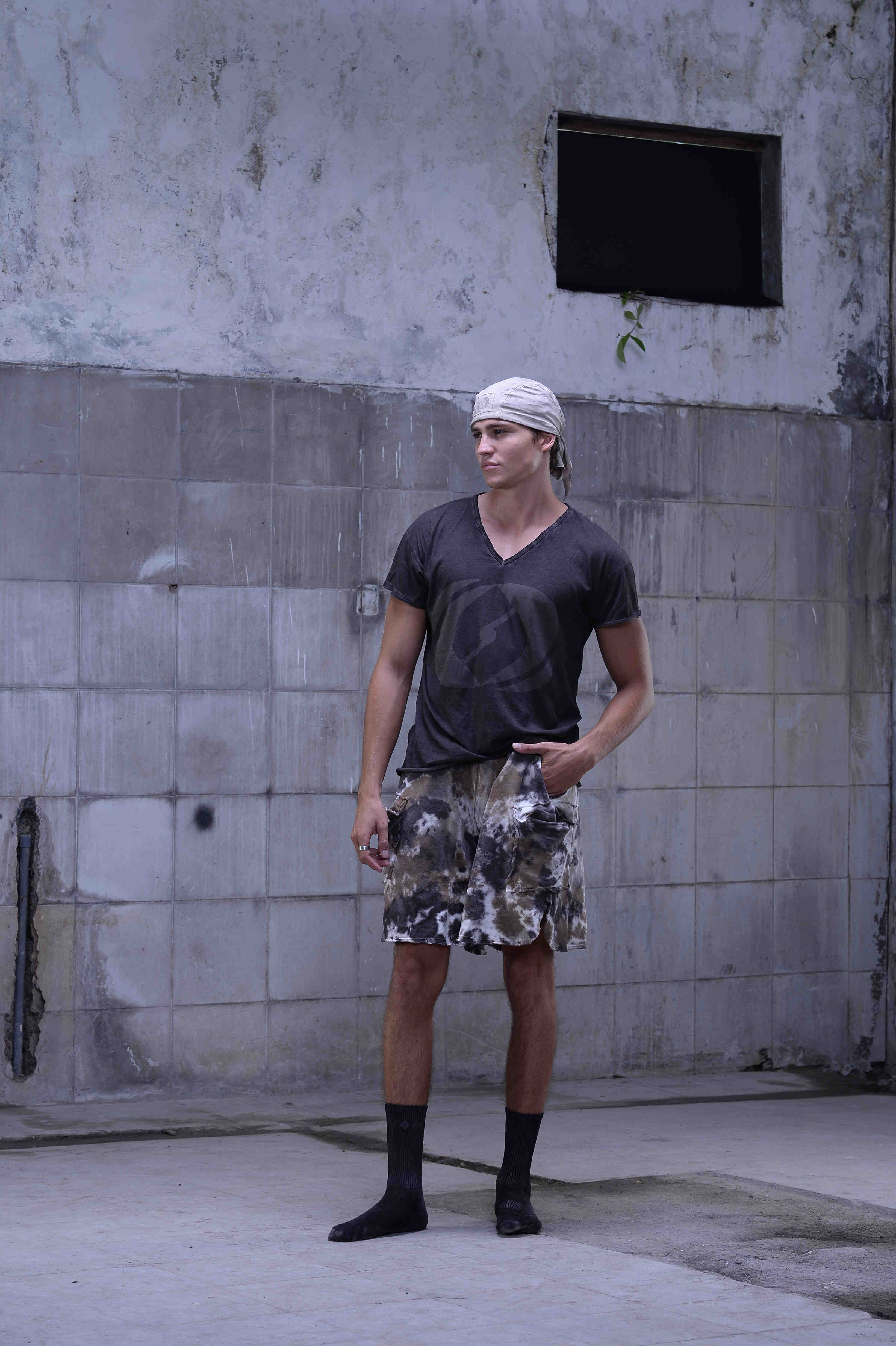 Unisex tie-dye shorts