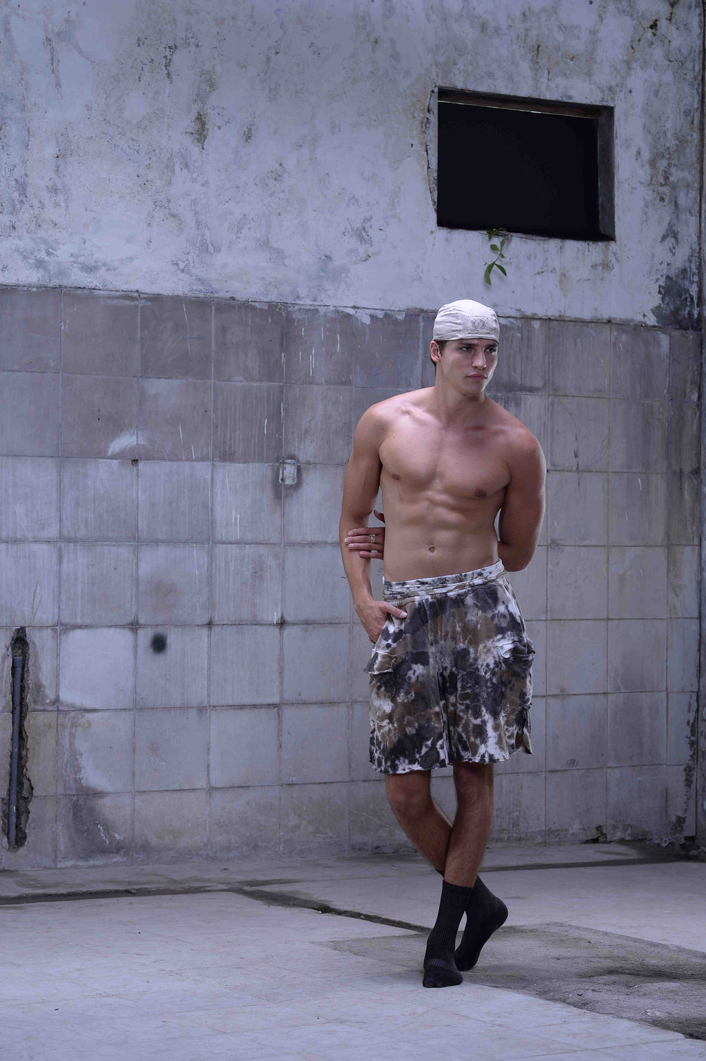 Unisex tie-dye shorts