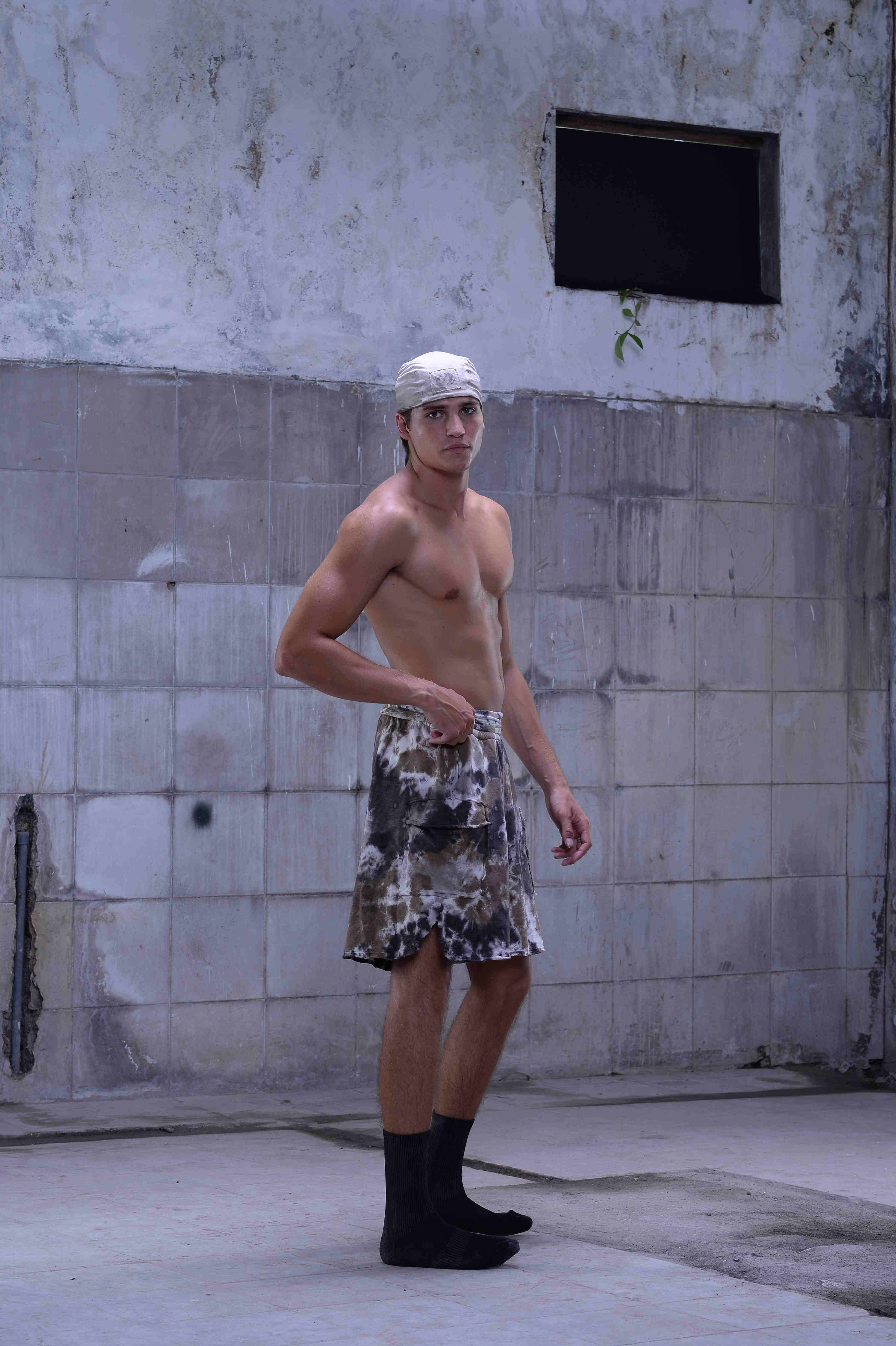 Unisex tie-dye shorts