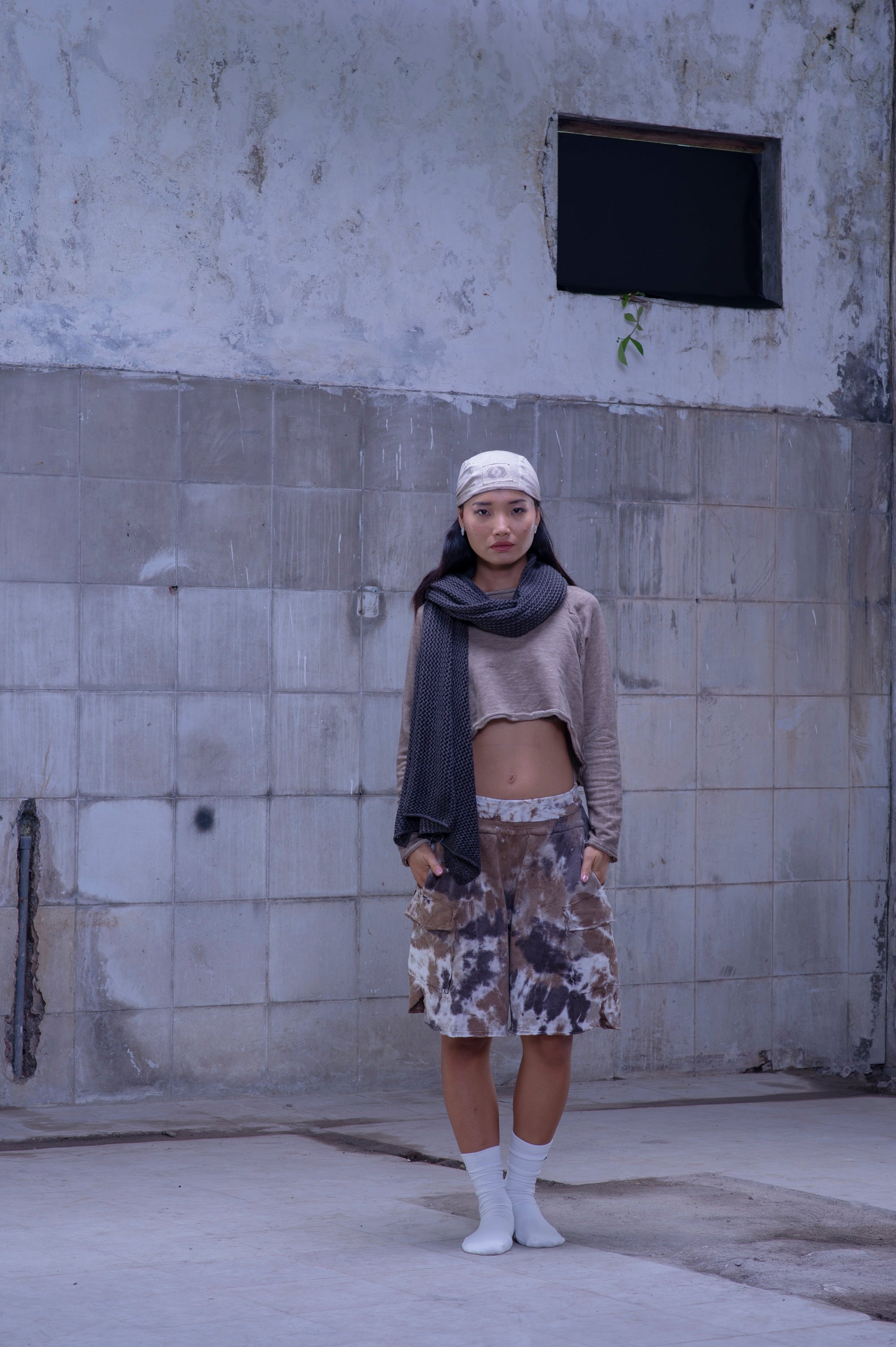 Crop sweater