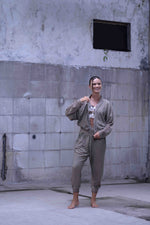 Bat sleeves jacket