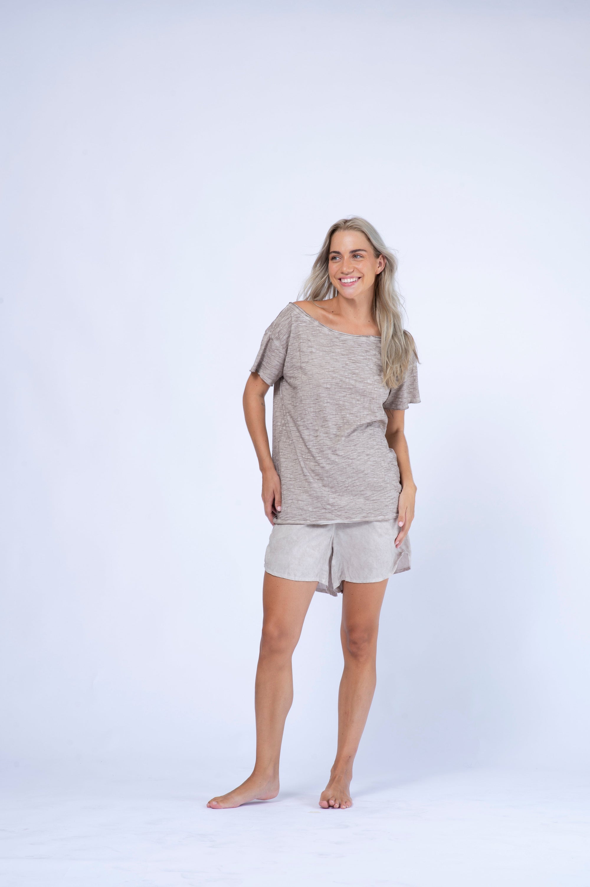 Back Split Tshirt