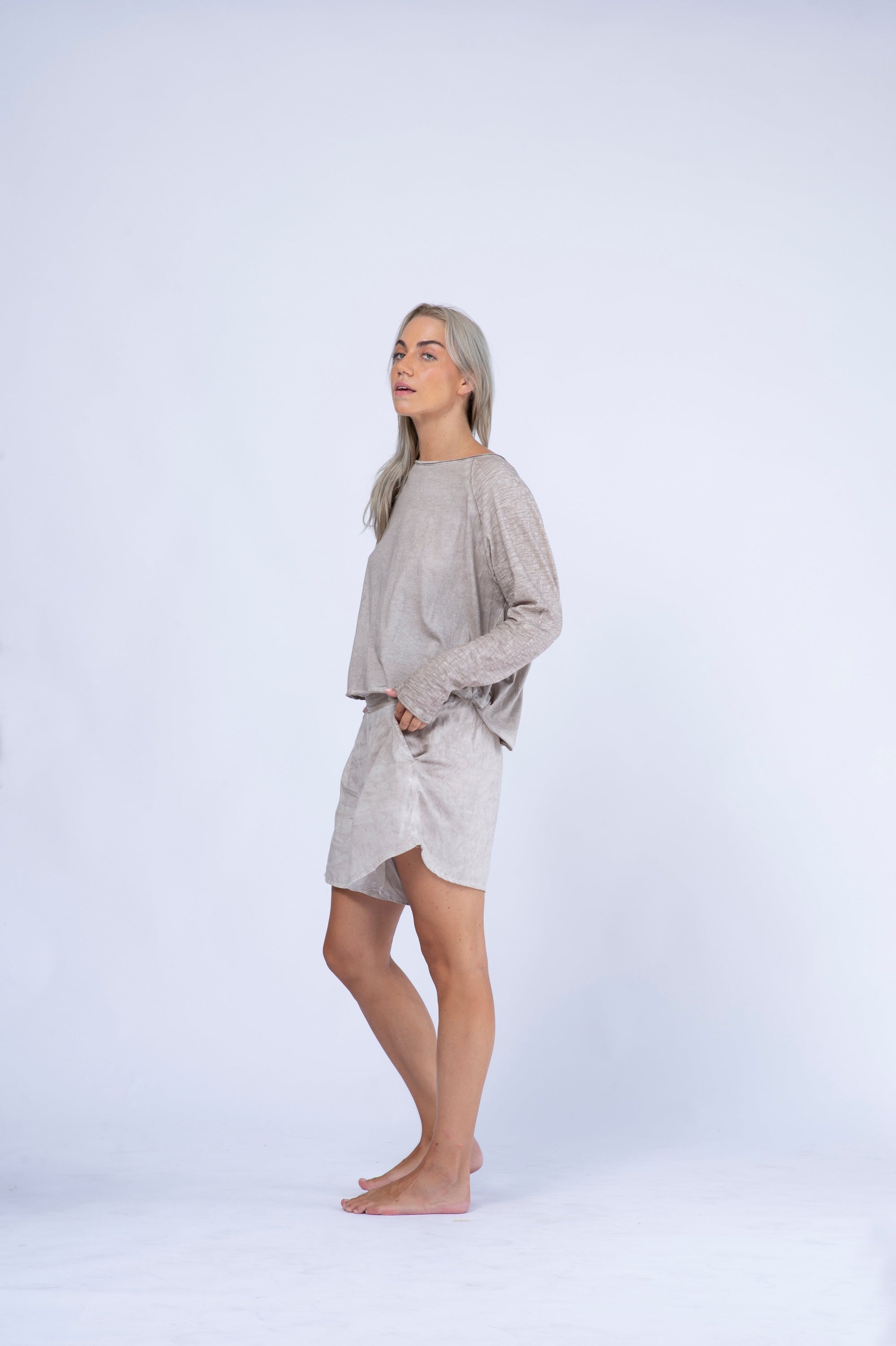 Long Sleeves Raglan Tshirt