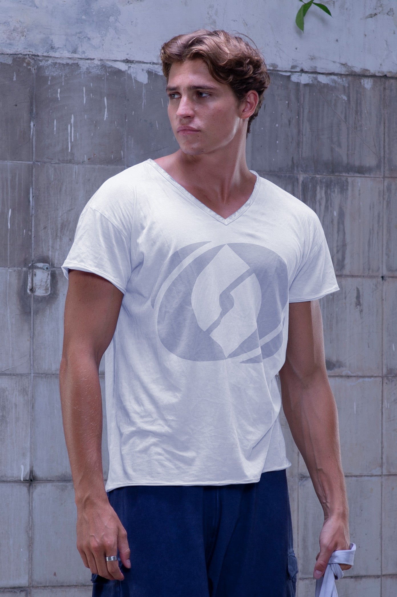 V-Tshirt